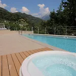 Apartman Yellow View By Halldis Gera Lario